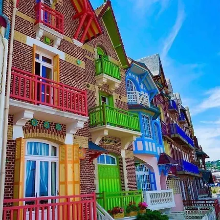 Maison La Coulee Douce Ferienhaus